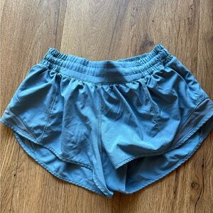 Lululemon Hotty Hot Shorts Sz 6 Blue